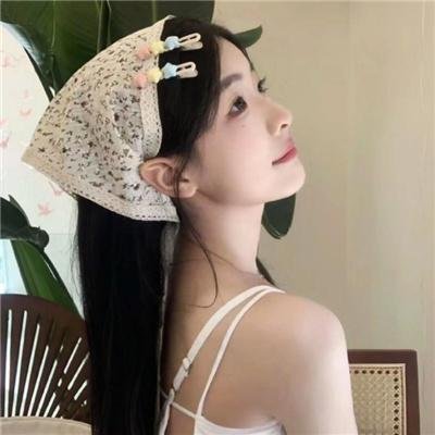 沙漠驼影